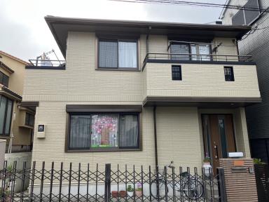 外壁塗装工事でお住いの寿命アップ